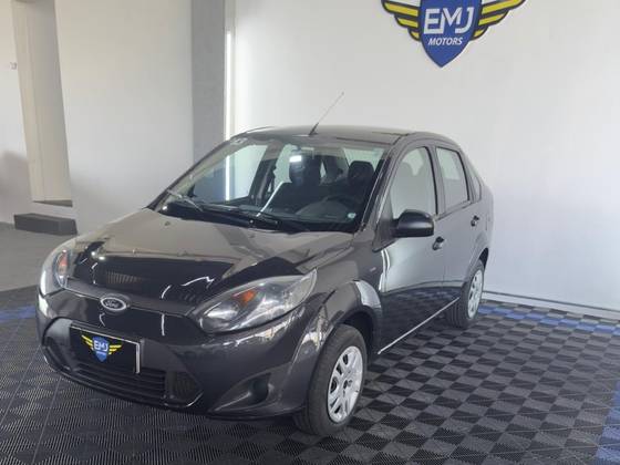 FORD FIESTA 1.0 ROCAM SEDAN 8V FLEX 4P MANUAL FORD FIESTA 1.0 ROCAM SEDAN 8V FLEX 4P MANUAL